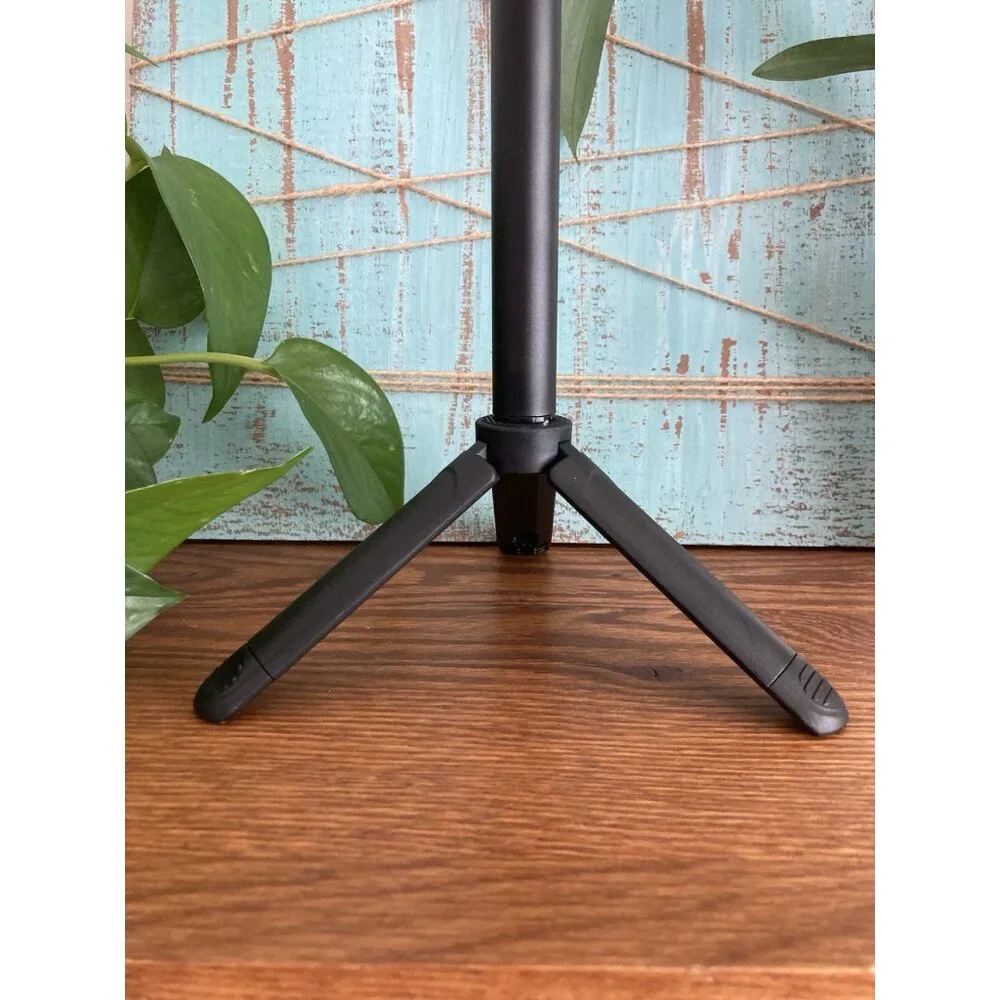 LUME CUBE VIDEO CONFERENCE LED LIGHT WITH TRIPOD (USB -C CHARGE) 2 Tone Light